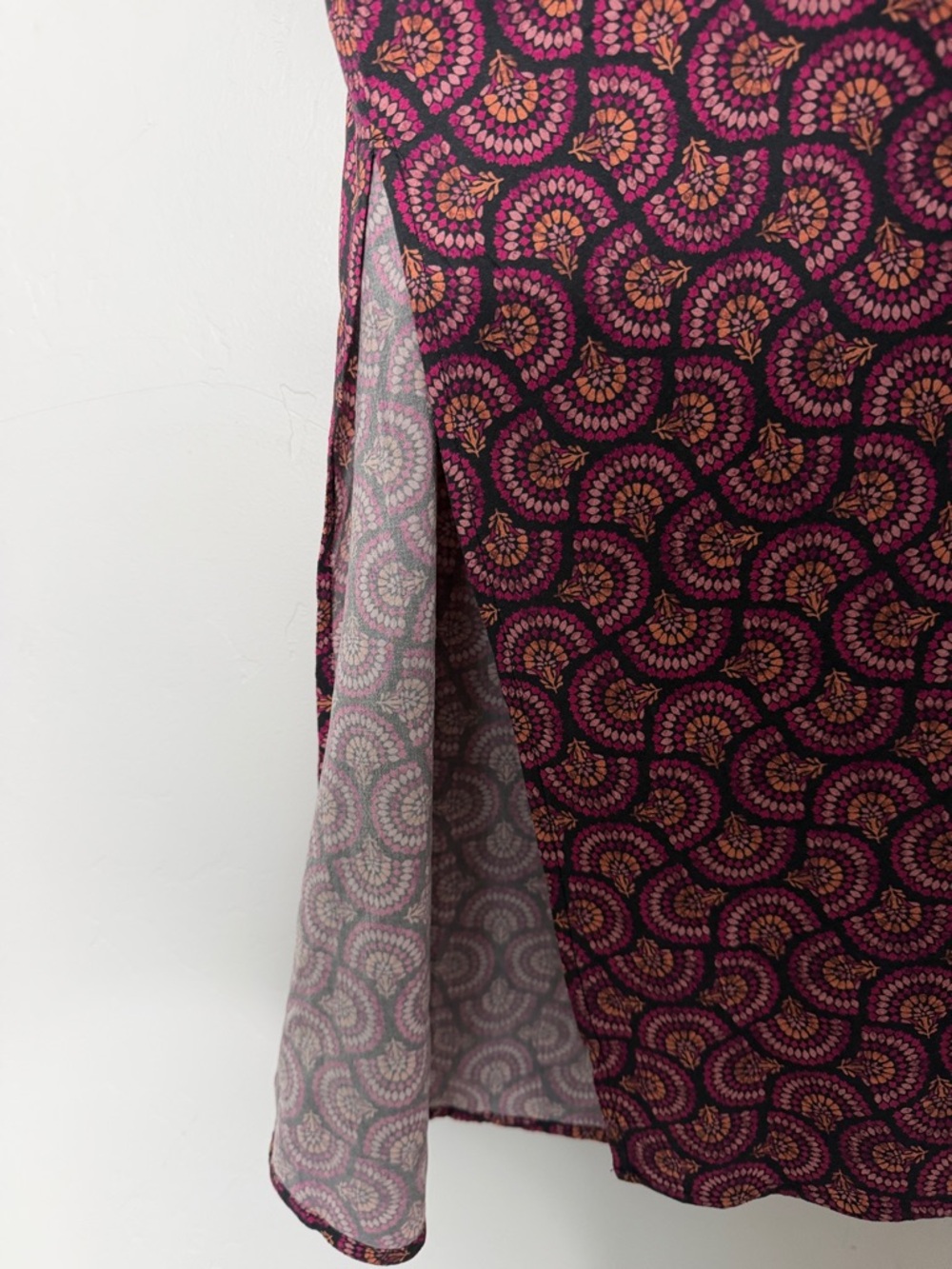 Marine Layer Ryan Midi Slip Skirt Printed Satin Bias Cut Pink Size 12 - Picture 3 of 6
